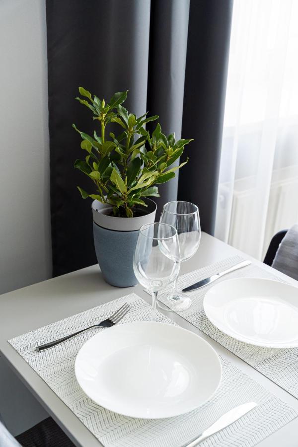 ריגה Grizinkalns Residence With Free Parking מראה חיצוני תמונה